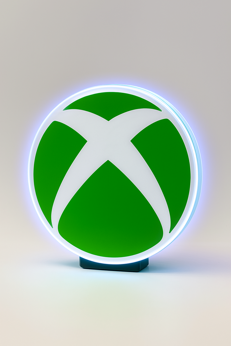 Leuchtendes Xbox Logo LED-Schild mit gleichmäßiger Beleuchtung in einem Gaming-Setup